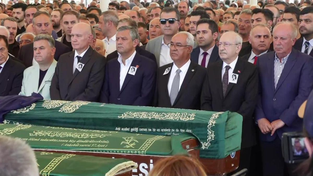 SON DAKİKA... Özgür Özel ve Kemal Kılıçdaroğlu yan yana haber görseli