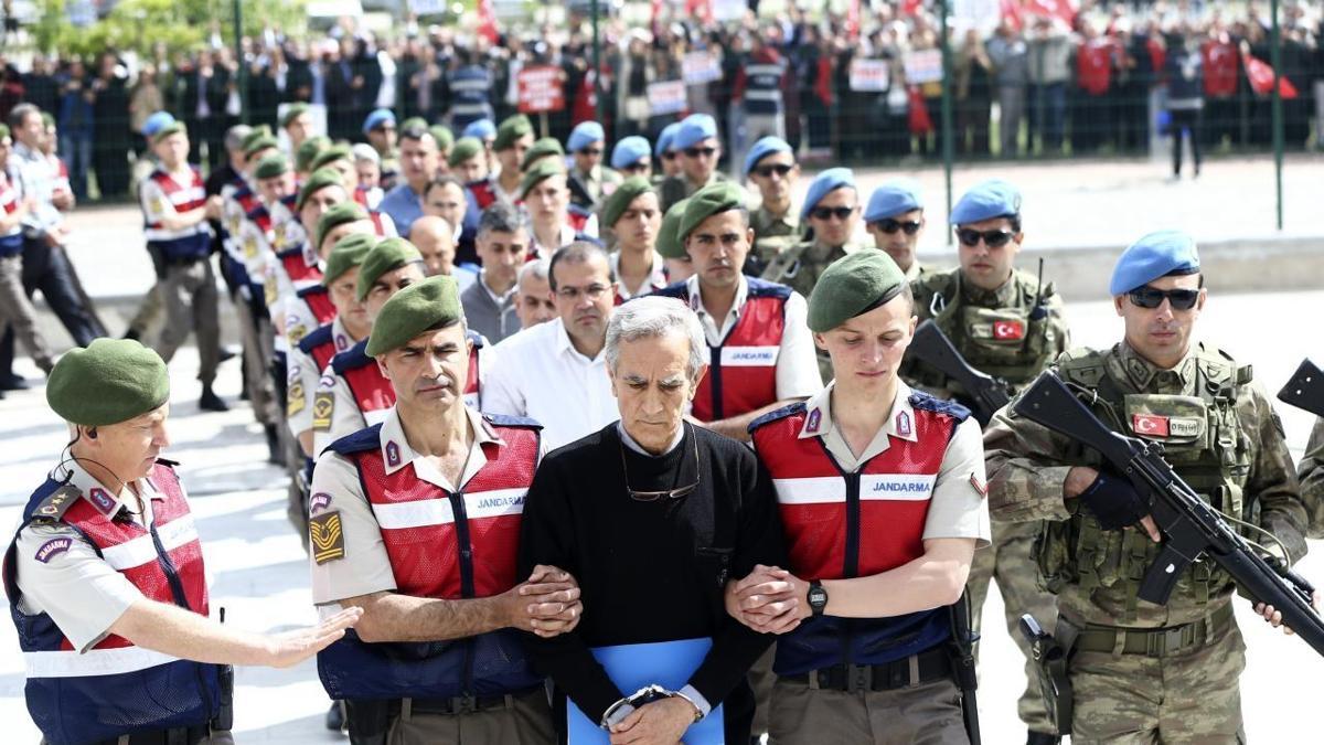 Genelkurmay çatı davasında yeniden yargılanan 139 sanık hakkında karar açıklandı