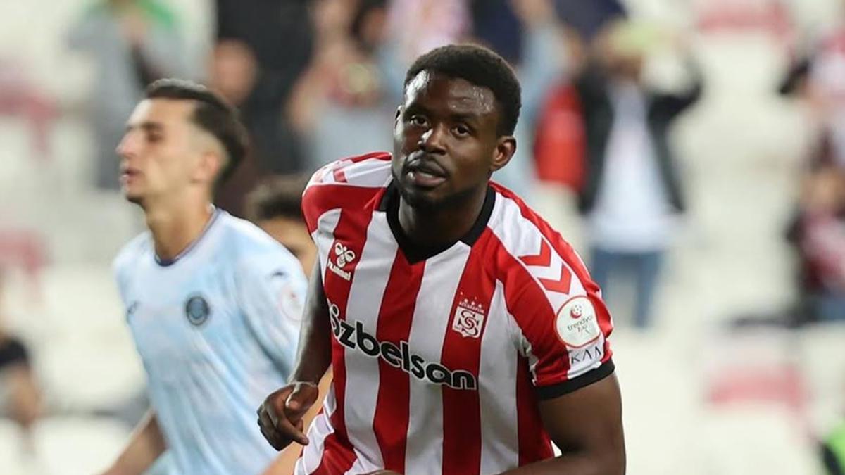 Sivasspor, Kimpioka ile yollarını ayırdı