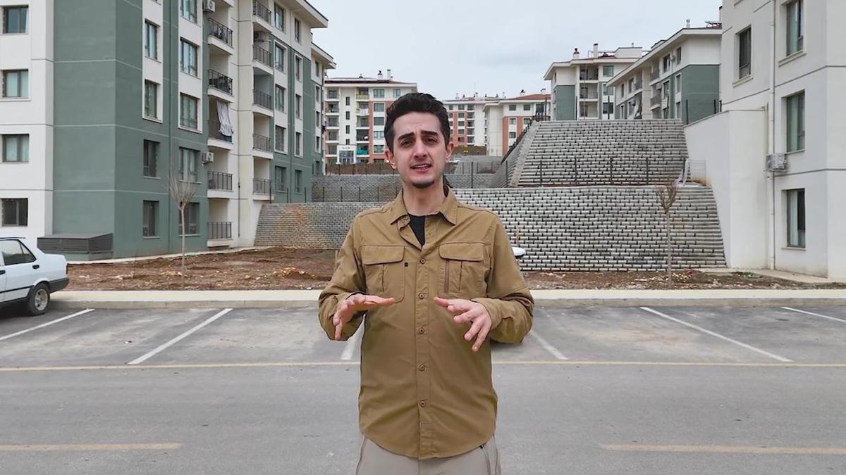 Ruhi Çenet, belgeselinde asrın inşasını anlattı: “Sonuna ulaşmak imkansız...”