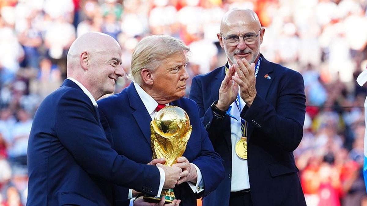 Dünya Kupası Finali "Trump şov"a döndü