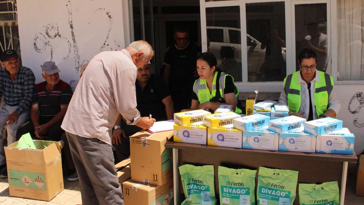 Büyükşehir'den selden etkilenen üreticilere destek haber görseli
