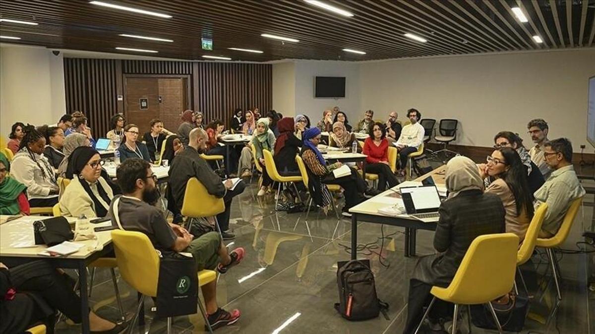 Ankara'da uluslararası akademik buluşma! Batı sonrası dünya düzeni masaya yatırılacak haber görseli
