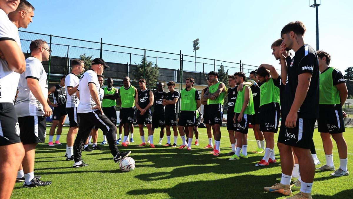 Beşiktaş kötü haberi verdi! Yıldız isim, Midtjylland maçını kaçırıyor haber görseli