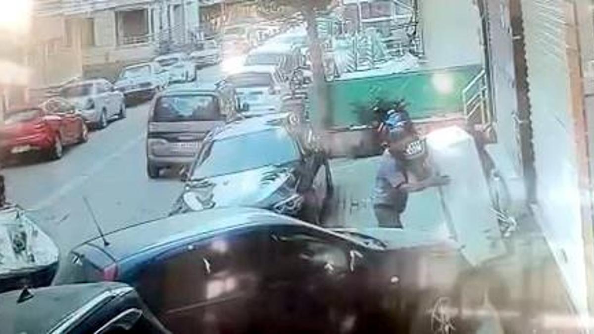 Avcılar’da klima hırsızlığı kamerada; 2 şüpheli tutuklandı haber görseli