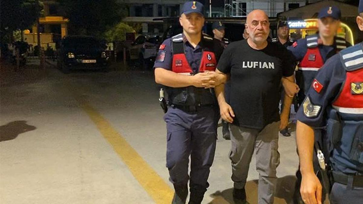 Yönetmen Ezel Akay ve kardeşi gözaltına alındı