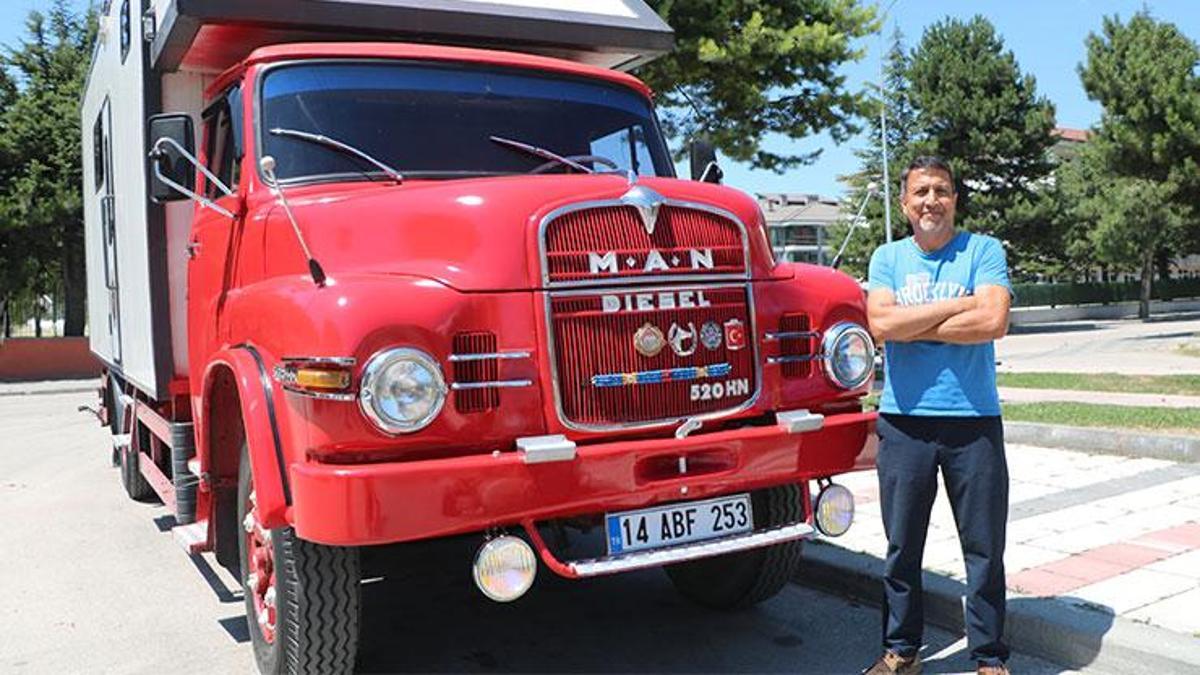 Çocukluk hayali 51 yıllık kamyonu satın alıp karavana çevirdi