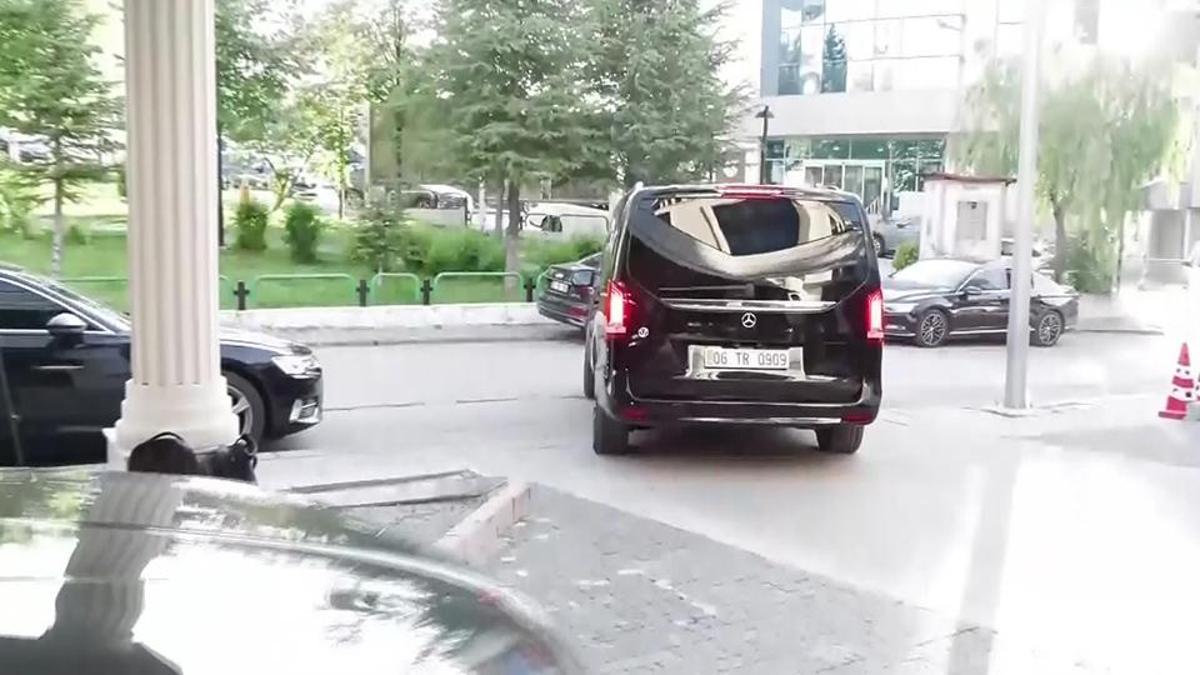 Parti yeni ama araçlar CHP’nin haber görseli