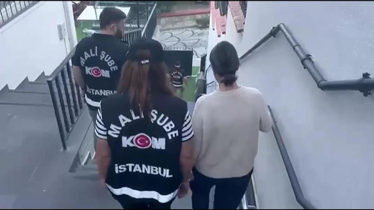 SON DAKİKA... Üsküdar Belediyesi'ne operasyon: Sinem Dedetaş gözaltına alındı