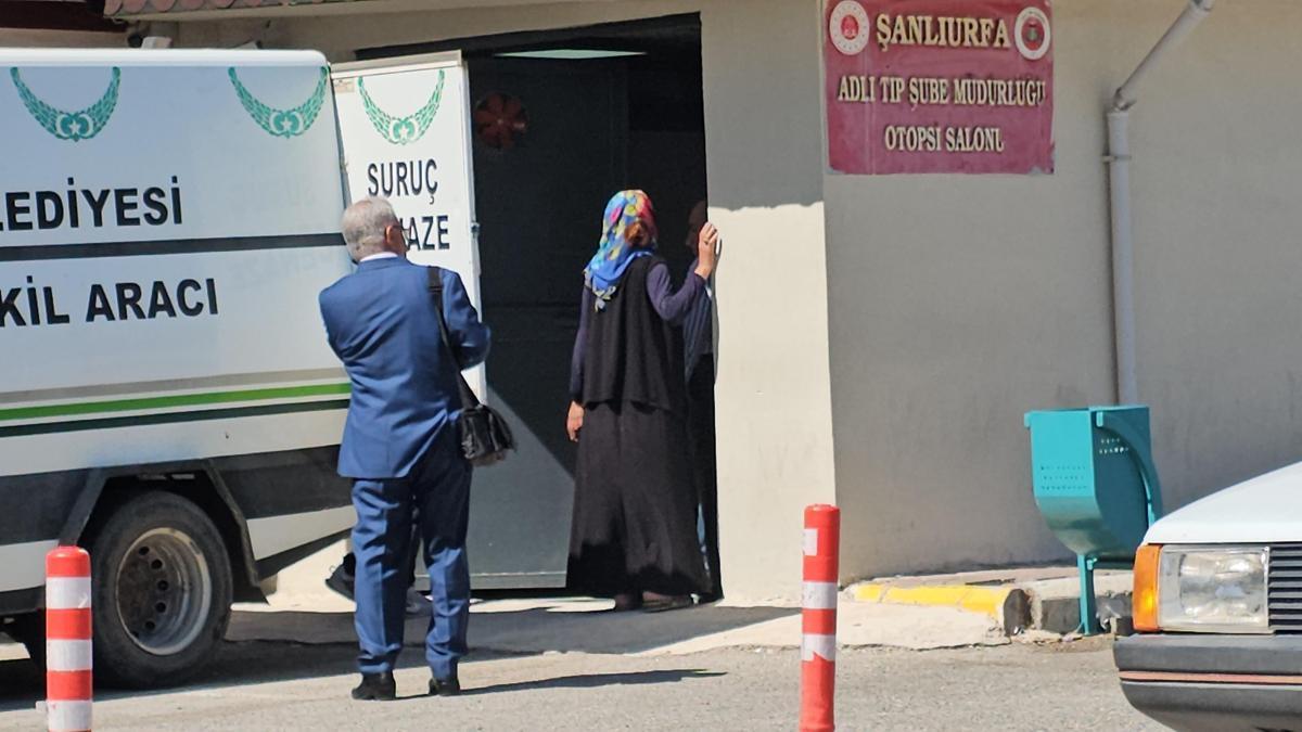 Şanlıurfa’da eşini tabancayla öldürüp, intihar etti haber görseli