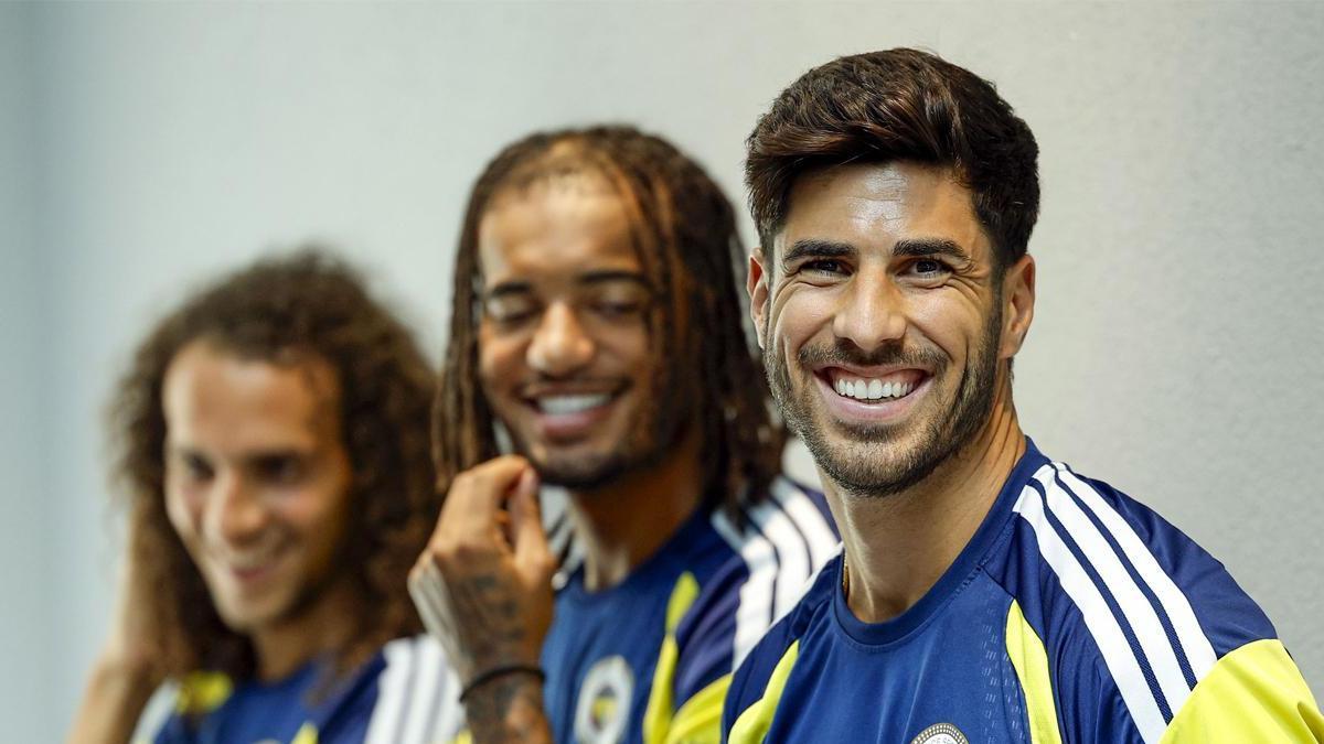 Fenerbahçe, Strum Graz maçı hazırlıklarına ara vermeden başladı haber görseli