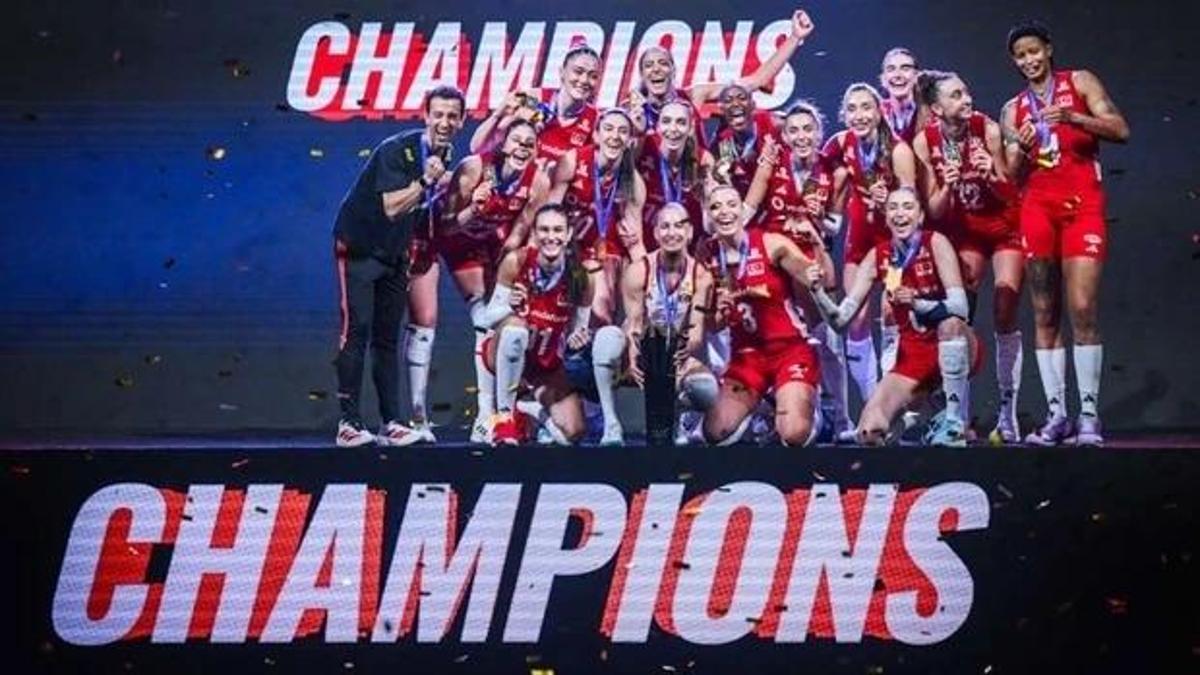 FİLENİN SULTANLARI AVRUPA ŞAMPİYONASI MAÇ PROGRAMI 2026: A Milli Kadın Voleybol Takımı Avrupa Şampiyonası maçları hangi tarihte, ne zaman başlayacak? Filenin Sultanları maçı saat kaçta? Rakipleri kimler?