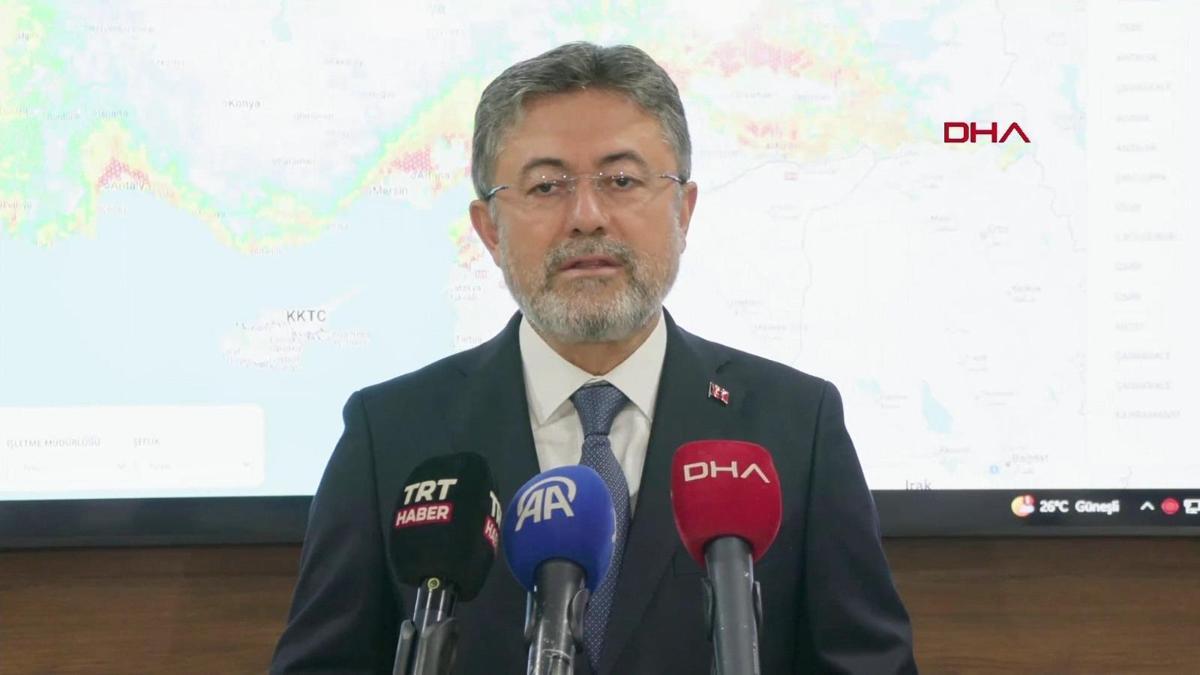 SON DAKİKA... Bakan Yumaklı açıkladı: 260 yangından 258'i kontrol altında