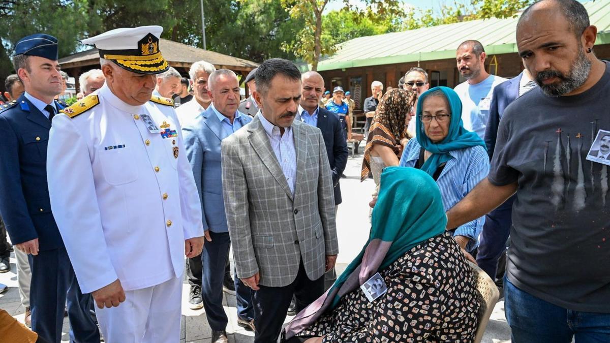 Kocaeli'de vefat eden Kıbrıs gazisi son yolculuğuna uğurlandı haber görseli