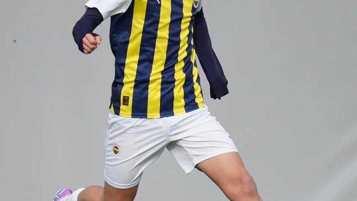 Karşıyaka'da Fenerbahçeli Yasir'den sonra Yiğit de geldi haber görseli