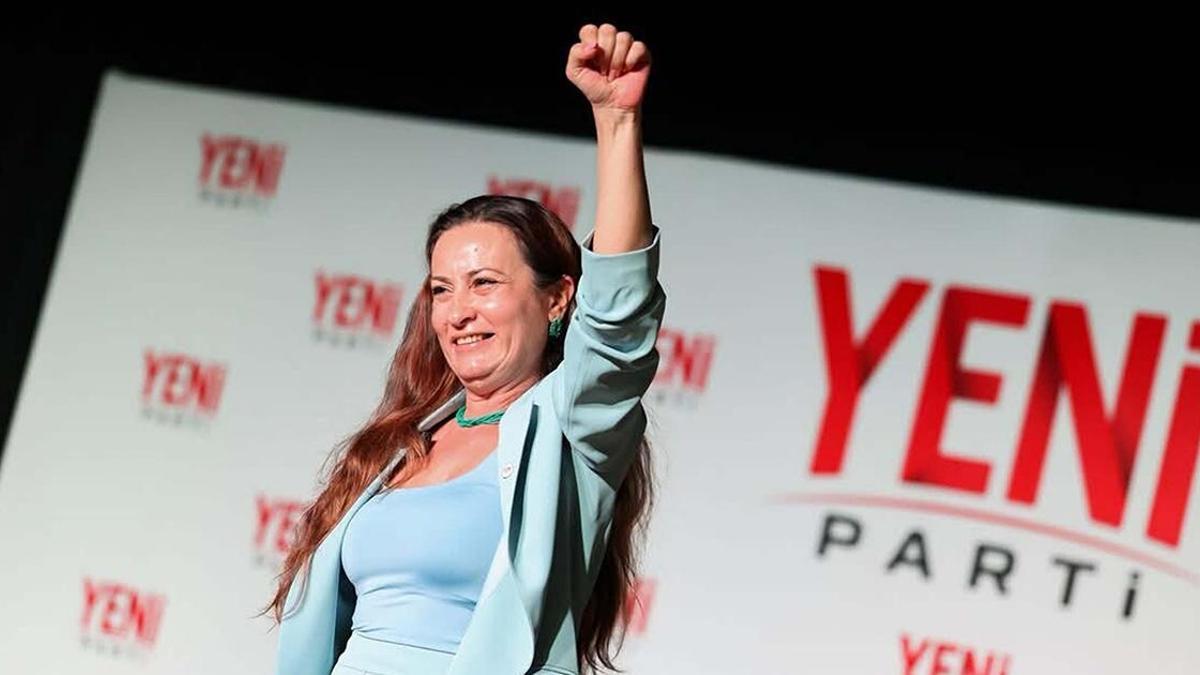 Yeni Parti Manisa İl Başkanı İlksen Özalper gözaltına alındı haber görseli