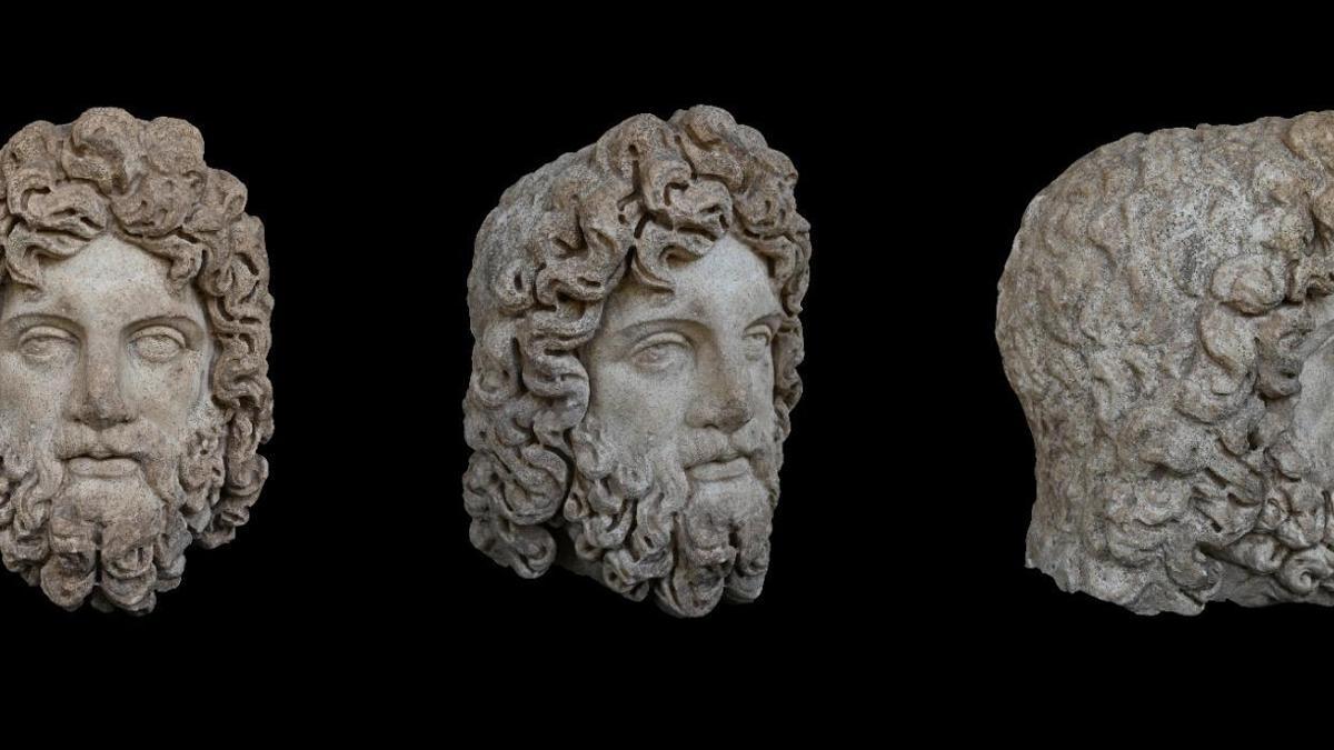 Aspendos’ta şifanın 1800 yıllık dev heykeli gün yüzüne çıktı haber görseli