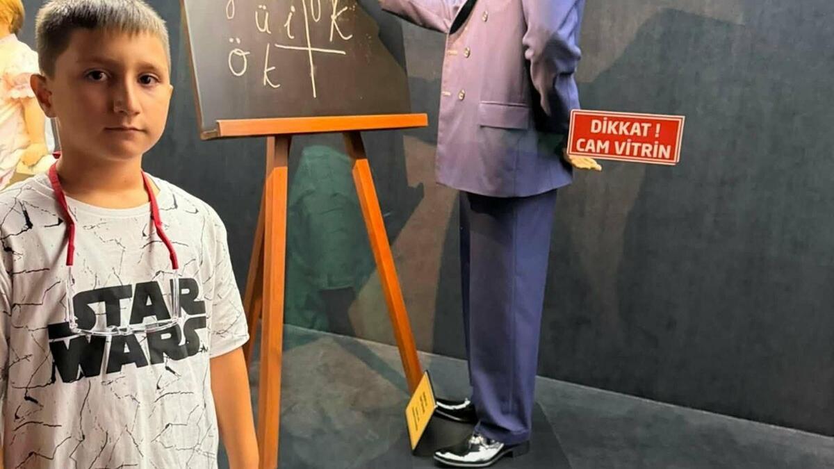 Böcek ilacından zehirlendiği iddia edilen Yusuf'un öldüğü olaya ilişkin 2 tutuklama haber görseli
