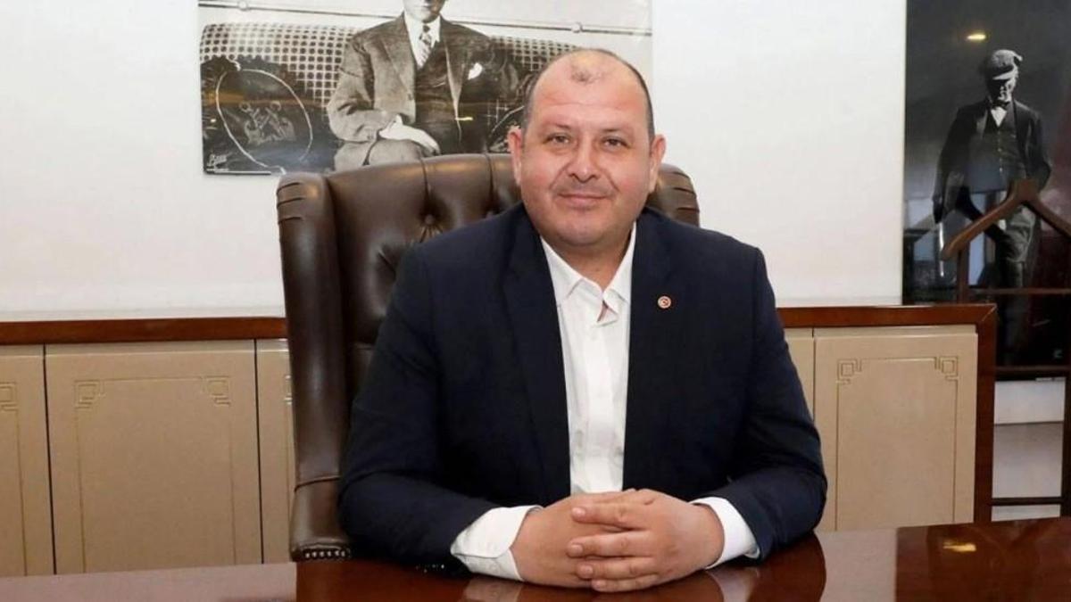 CHP’den Menderes Belediye Başkanı İlkay Çiçek için kesin ihraç talebi haber görseli