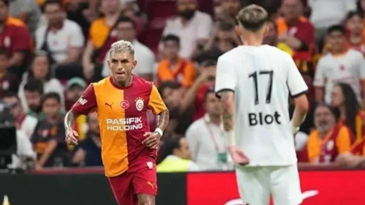 GALATASARAY VİLLARREAL MAÇI NEREDEN İZLENİR? Galatasaray Villarreal hazırlık maçı ne zaman saat kaçta hangi kanalda? Şifreli mi şifresiz mi? haber görseli