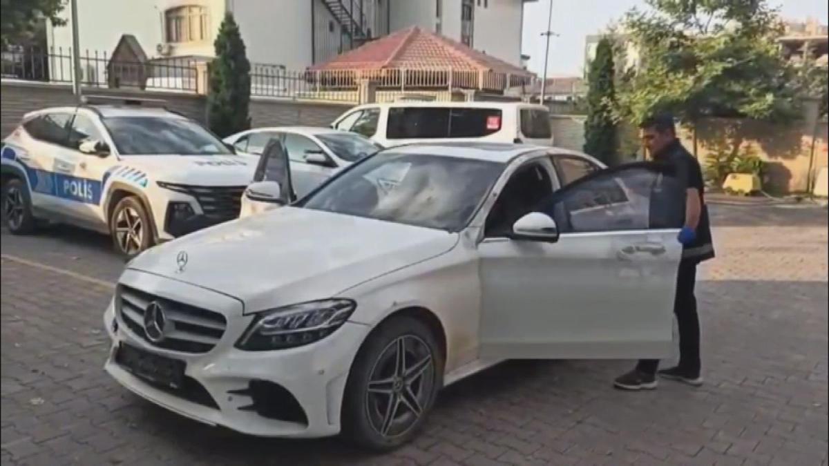 Minibüsün camını kırıp para ve altınları çalmışlardı! Kar maskeli 5 şüpheli, 3 ilde düzenlenen operasyonlarla yakalandı