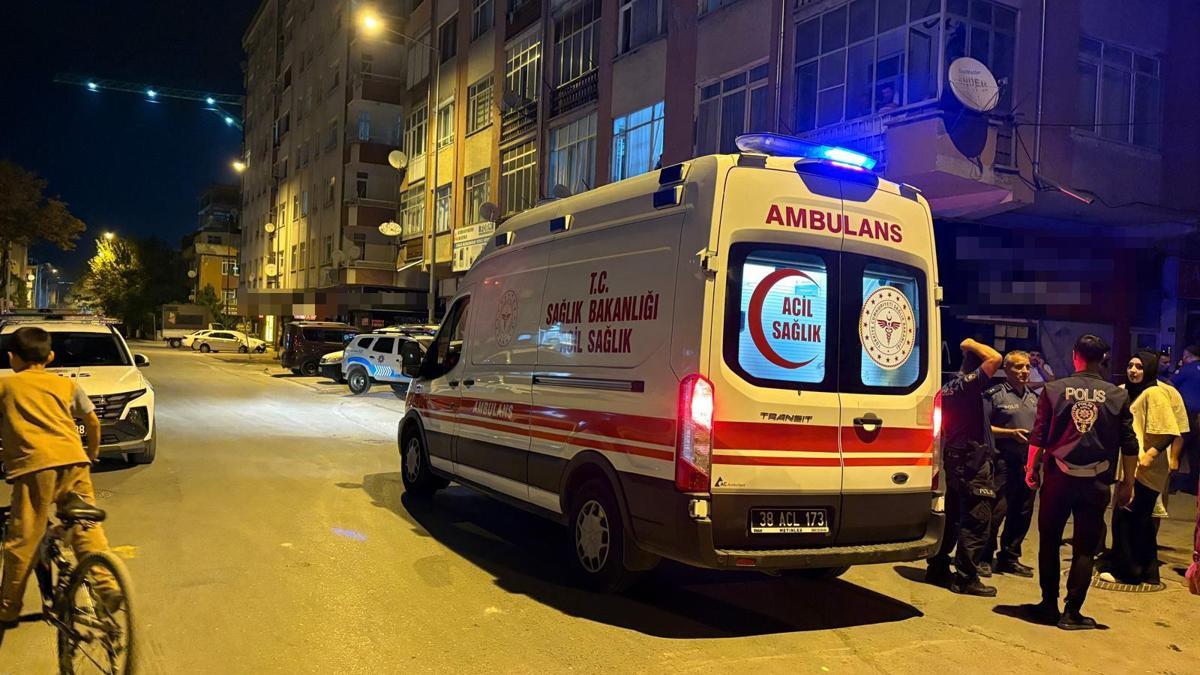 Kayseri’de biber gazlı ve bıçaklı kavga: 1 ölü, 1 yaralı haber görseli