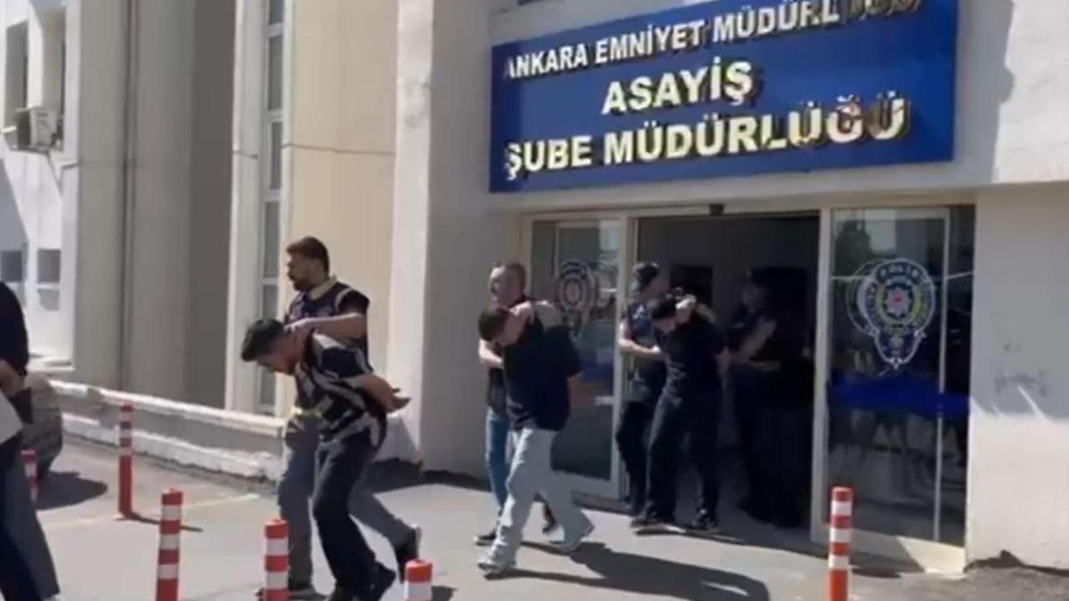 Başkentte trafikte araçlarıyla drift atan 11 kişi yakalandı