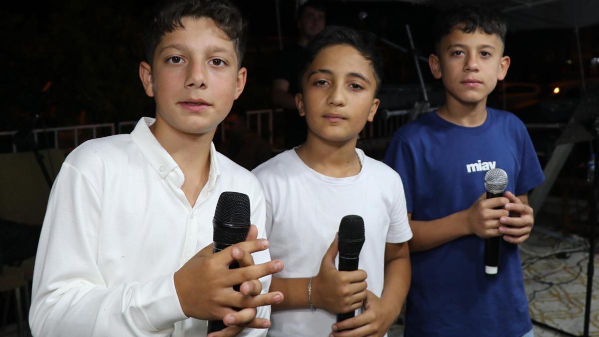 Düğün ve eğlencelerin küçük müzisyenleri; Ada-Ege-Umut haber görseli