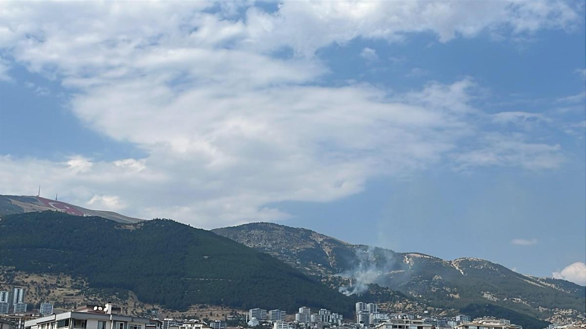 Kahramanmaraş'ta çıkan orman yangını söndürüldü haber görseli