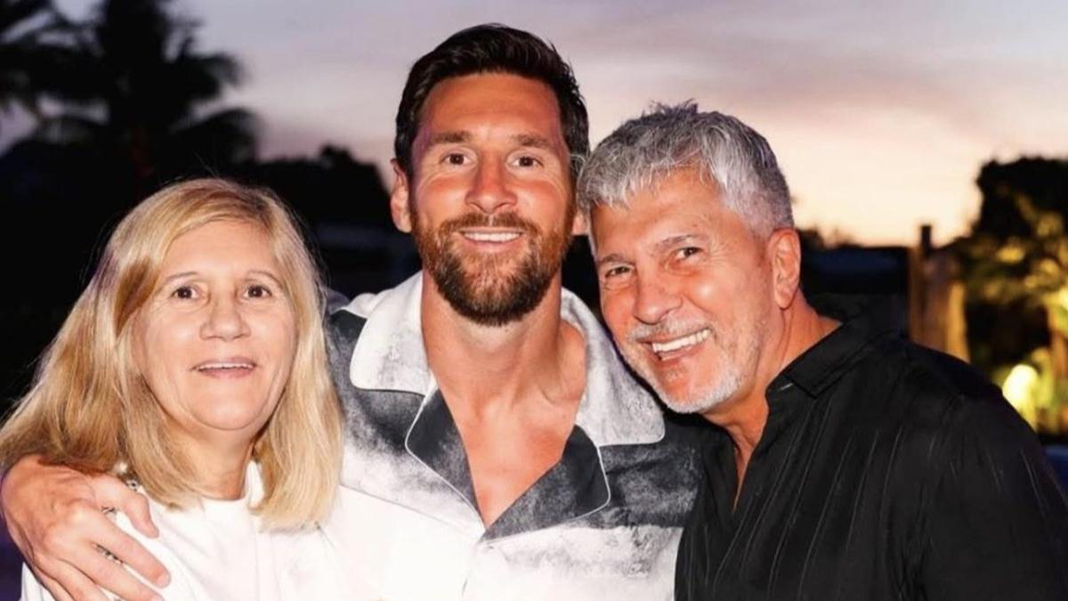 Lionel Messi, babasına son görevini yaptı haber görseli