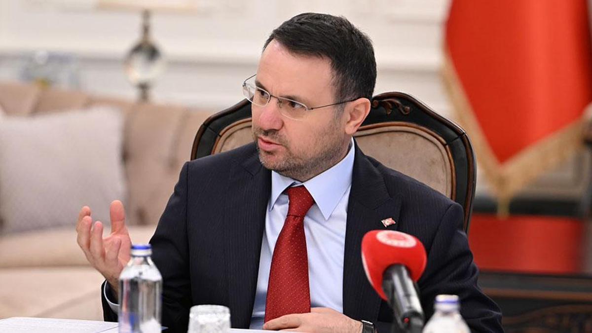 Bakan Gürlek, Muhsin Yazıcıoğlu'nun ailesiyle görüşecek