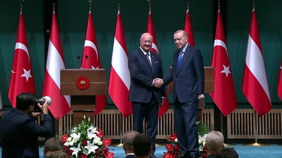SON DAKİKA... Avusturya Başbakanı Ankara'da: Erdoğan ve Stocker basın toplantısında konuşuyor