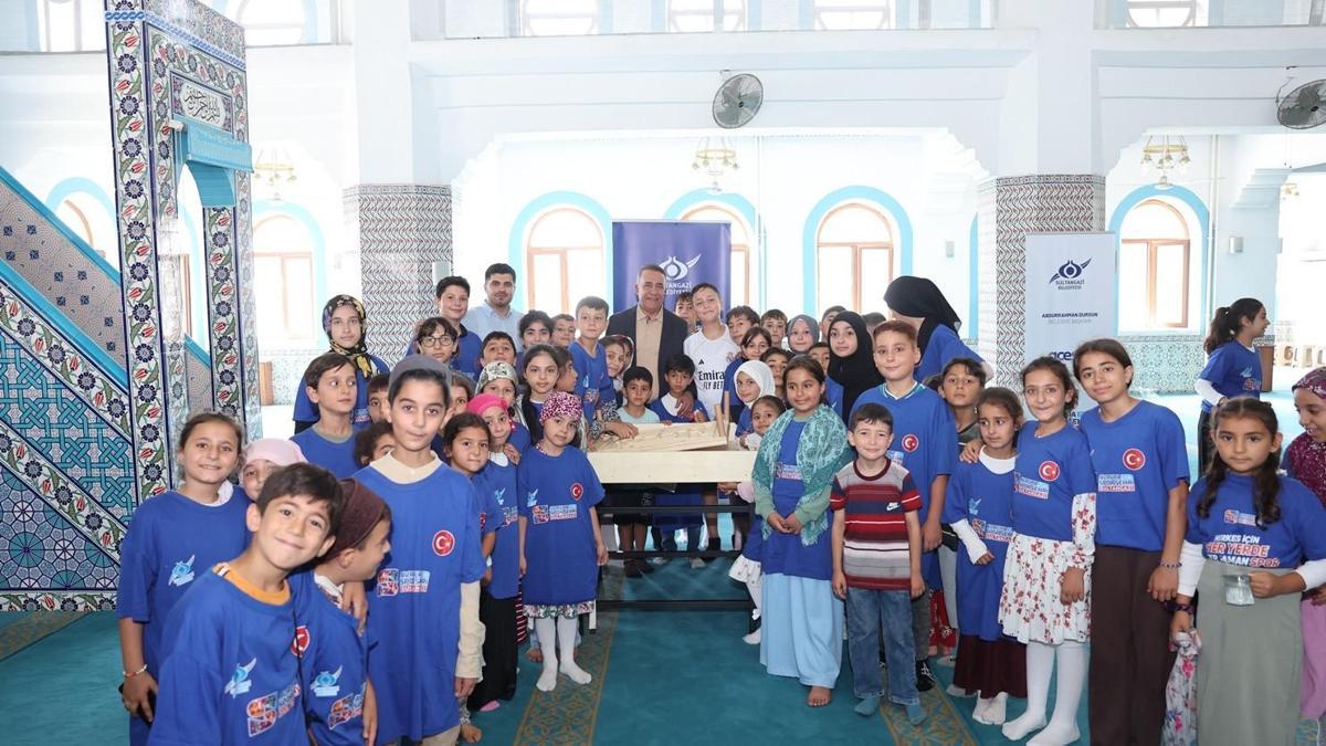 Sultangazi Belediyesi, Kur’an kursunda eğitim gören öğrencileri sporla buluşturuyor haber görseli