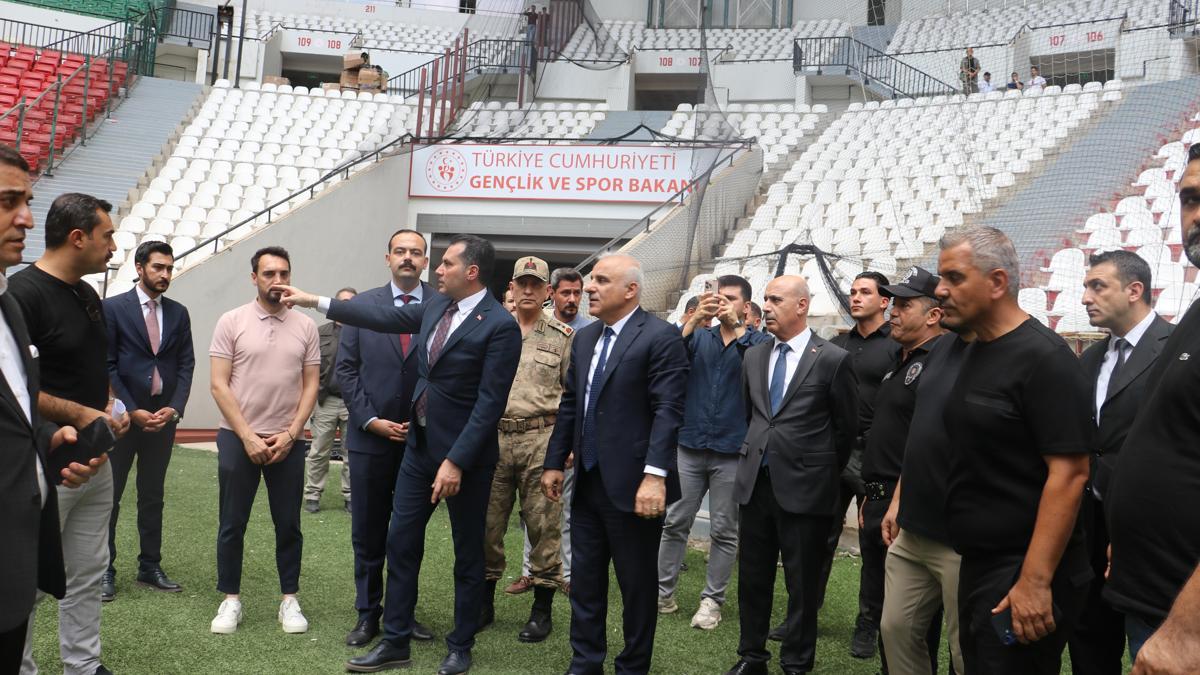 Diyarbakır Valisi Zorluoğlu: Diyarbakır’dan tüm Türkiye’ye kardeşlik ve dostluk sesi yükselecek haber görseli
