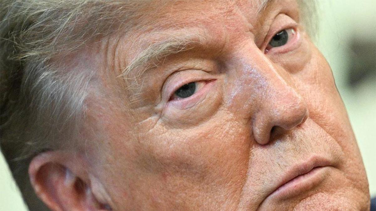Donald Trump: İran'dan tazminat istiyorum haber görseli