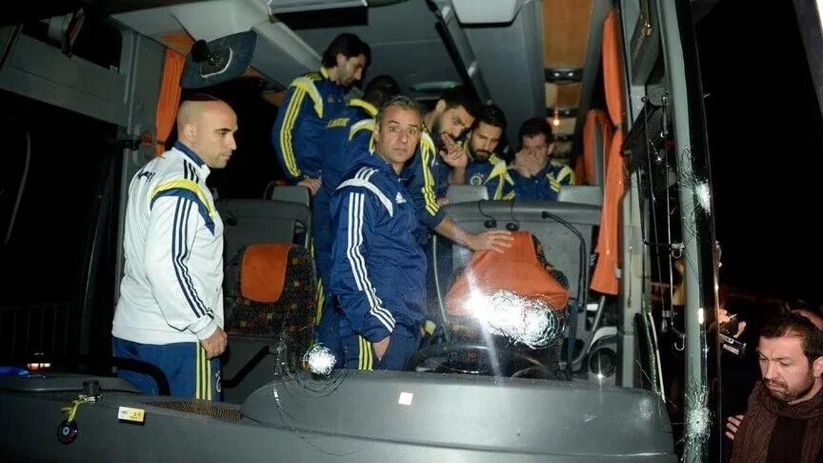 5 şüpheli gözaltına alınmıştı! Fenerbahçe'den açıklama geldi... haber görseli