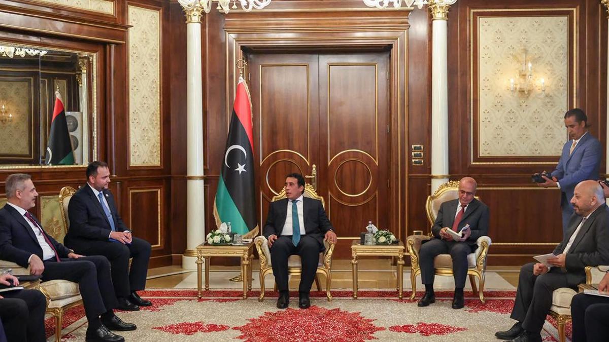 Dışişleri Bakanı Hakan Fidan, Libya Başbakanlık Konseyi Başkanı el-Menfi ile görüştü haber görseli