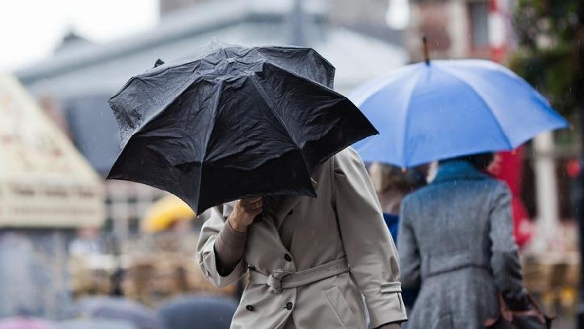 İstanbul'a Yağmur Yağacak mı? 14-15-16 Ağustos İstanbul'da Hava Nasıl Olacak? AKOM ve Meteoroloji'den Peş Peşe Uyarılar haber görseli