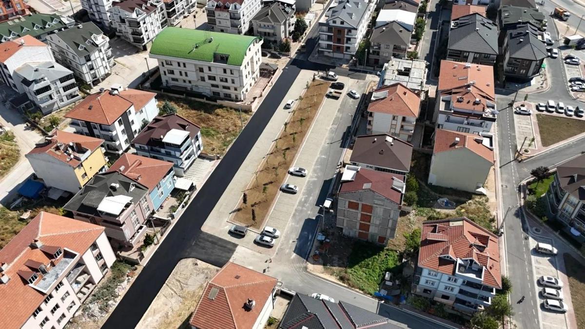 İnegöl Belediyesi’nden Yeni Mahalle’de 64 araçlık otopark haber görseli