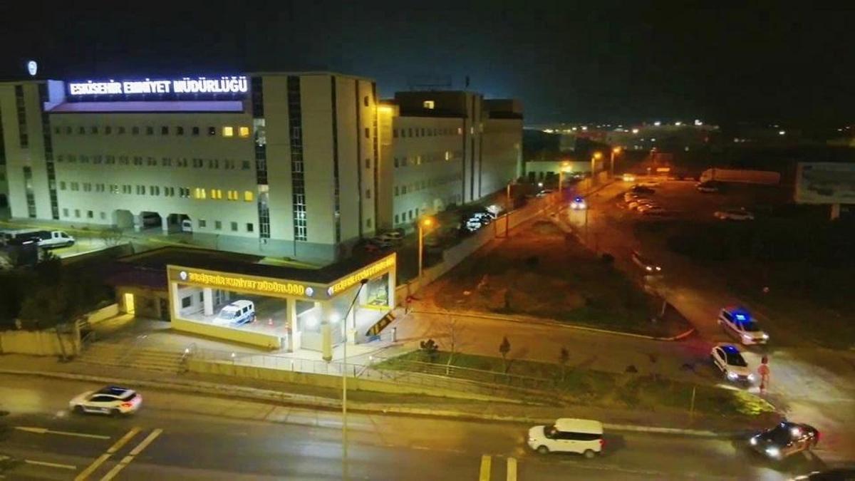 Eskişehir merkezli 19 ilde modem dolandırıcılığı operasyonu