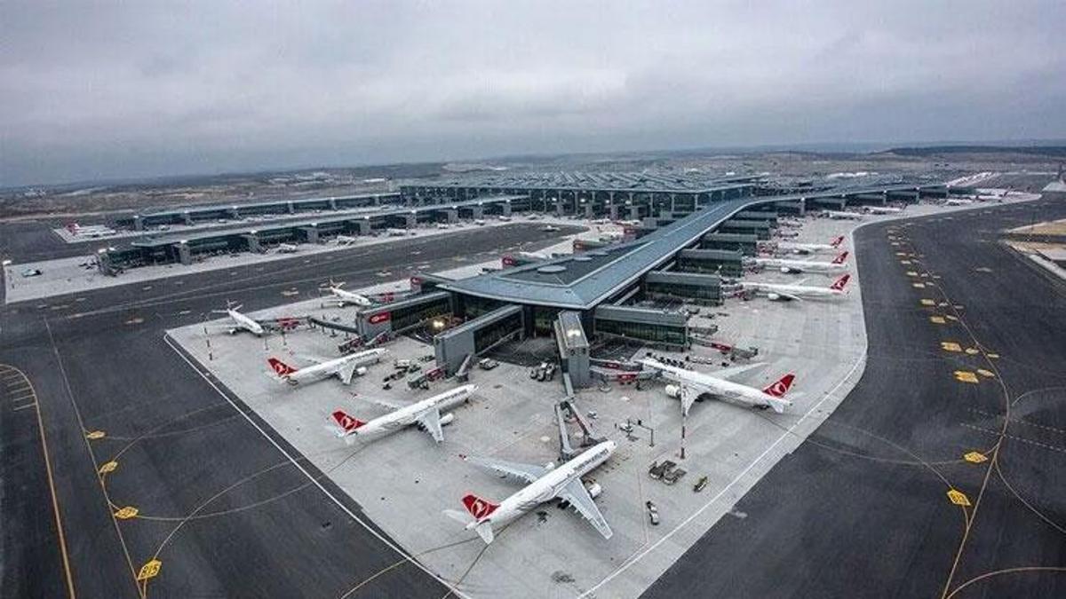 İstanbul Havalimanı günlük uçuş ve yolcu sayısında tüm zamanların rekorunu kırdı