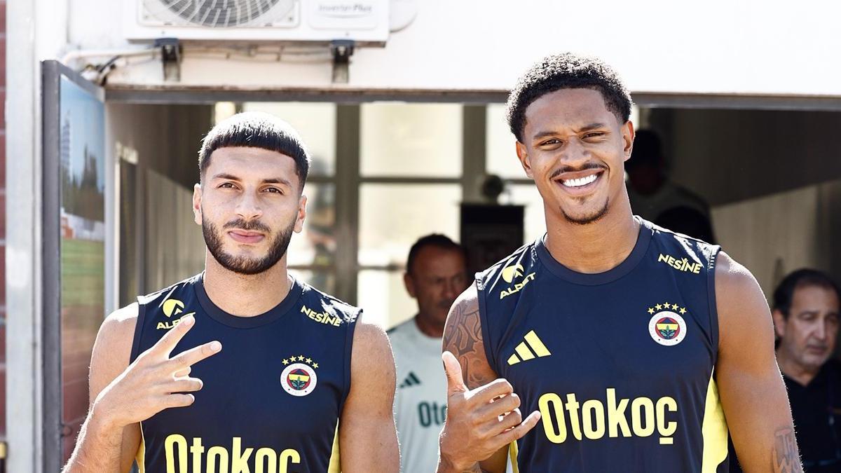 Fenerbahçe’de Oosterwolde ve Oğuz Aydın'ın menajeri İstanbul’a geldi