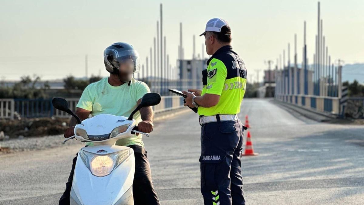 Jandarma 1 haftada 5 bin 392 motosikletliyi denetlendi haber görseli