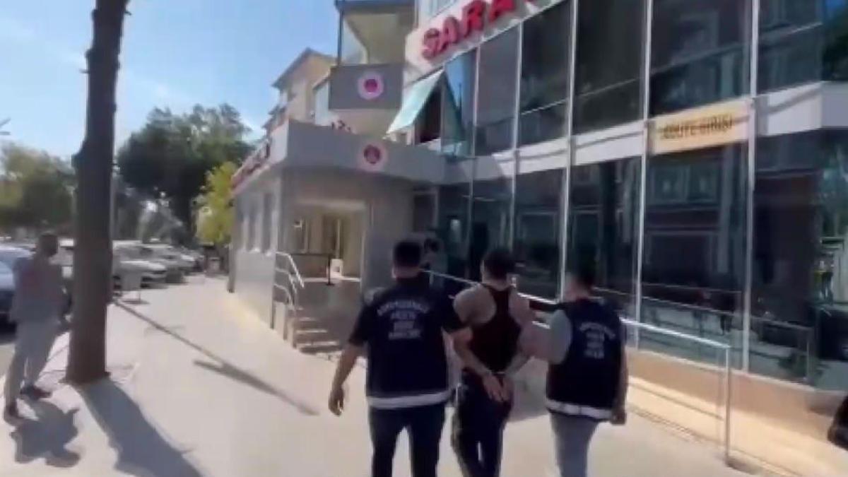 Büyükçekmece’de 26 yıl 7 ay kesinleşmiş hapis cezasıyla aranan firari hükümlü yakalandı haber görseli