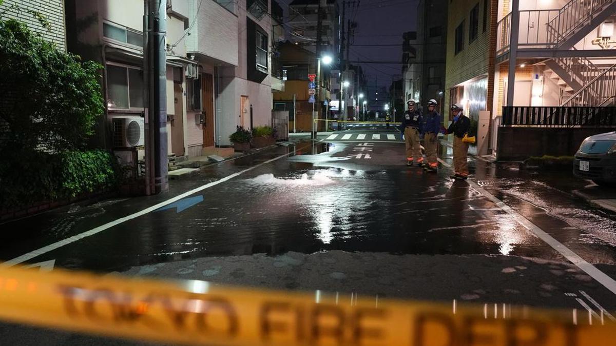 Japonya’da gece saatlerinde 5,9’luk deprem kabusu: En az 37 kişi yaralandı haber görseli
