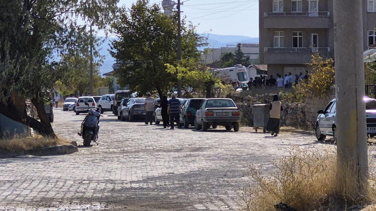 Kütahyada sendika temsilcisi evinde ölü bulundu