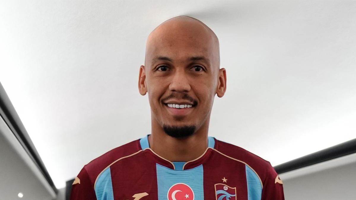 SON DAKİKA | Fabinho ilk pozları verdi! Trabzonspor için geliyor...