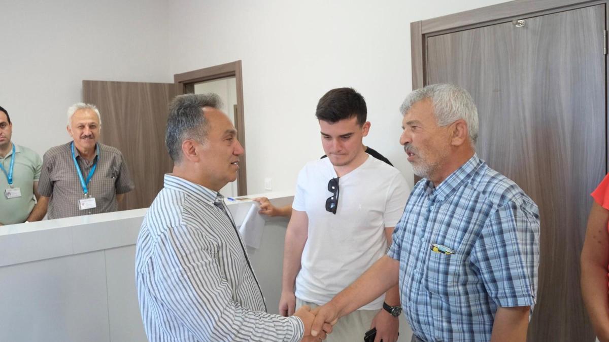 TOGÜde kayıt heyecanı; Rektör Yılmaz öğrencileri karşıladı