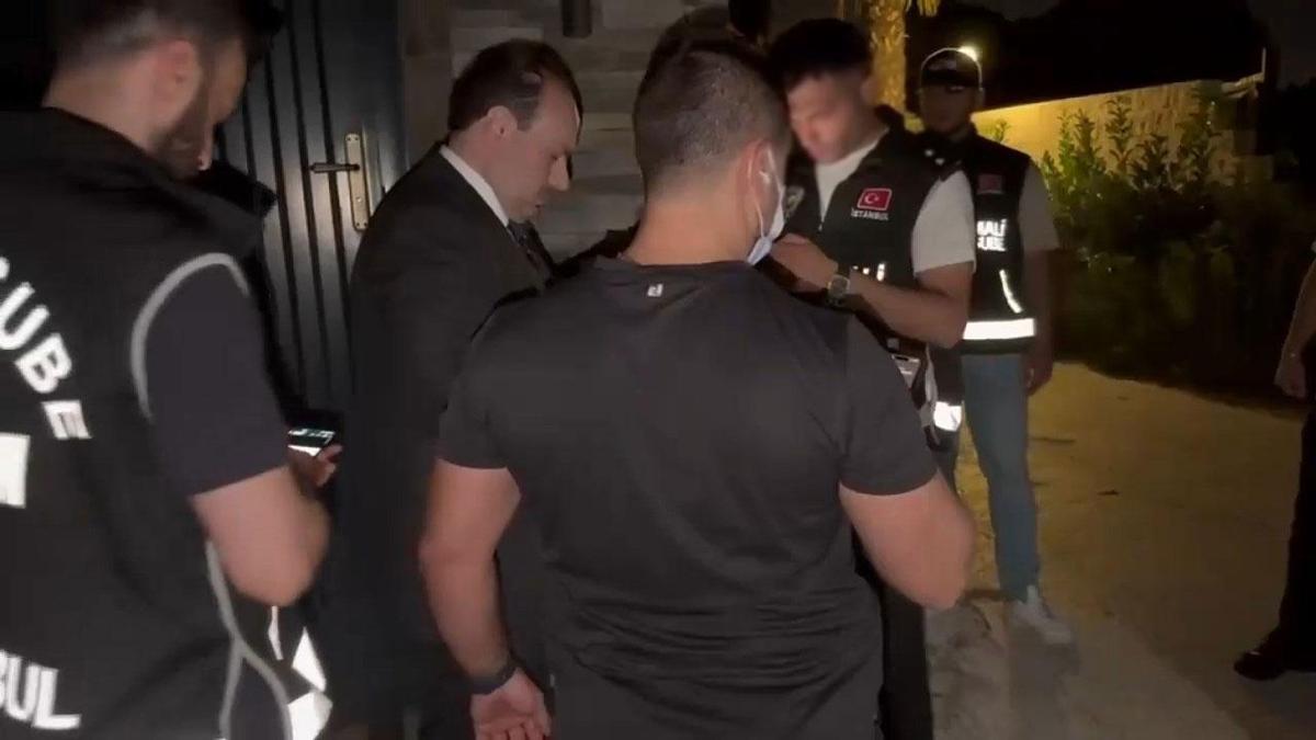 SON DAKİKA... Alihan Kuriş'in gözaltına alındığı anların görüntüsü ortaya çıktı