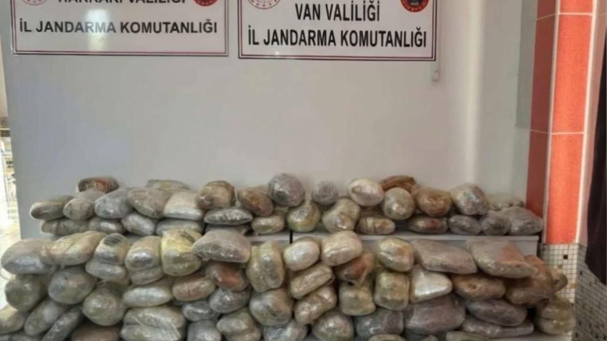 2 ilde uyuşturucu operasyonları: 3 tutuklama